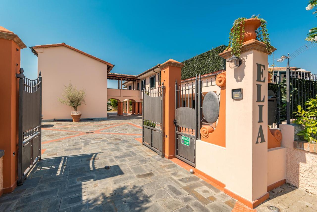 Hotel La Pietra Restaurant Fosdinovo Exteriér fotografie
